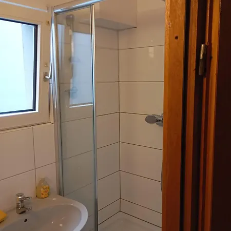 Apartment Mv *